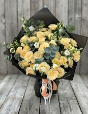 Букет цветов из:  Розы и Лизиантусы в Новофрязино