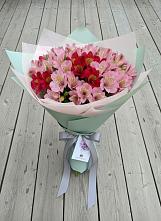 Букет цветов из:  Альстромерии в Новофрязино