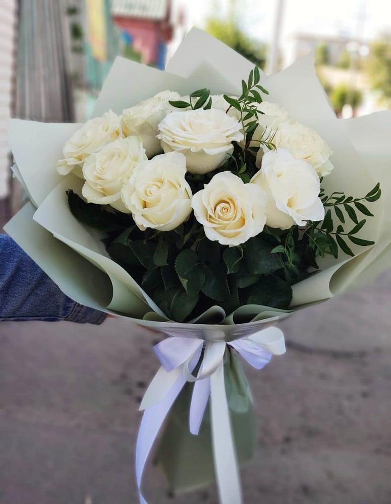 Букет Белые розы Проуд в Новофрязино