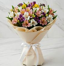 Букет цветов из:  Альстромерии в Новофрязино