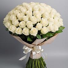 Букет 101 беля роза Белоснежка в Новофрязино