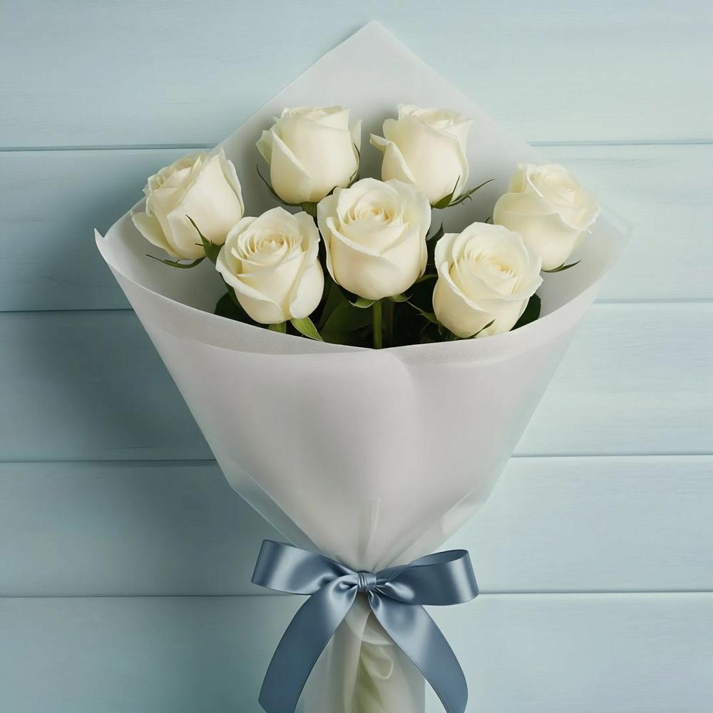 Букет 7 Белых роз Эдлесс Лав в Новофрязино